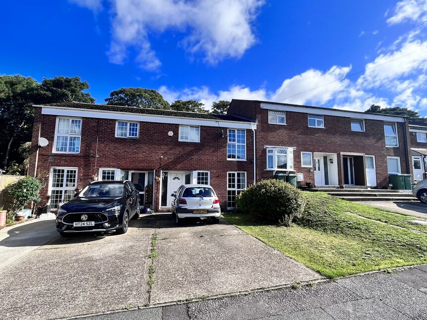 Main image of 3 bedroom  Property to rent, Church View Close, Southampton, Hampshire, SO19