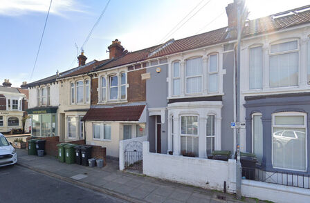 Fawcett Road, 2 bedroom  Property to rent, £1,050 pcm