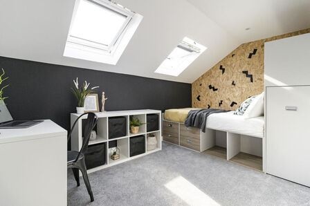 Montgomerie Road, 8 bedroom  Property to rent, £5,425 pcm