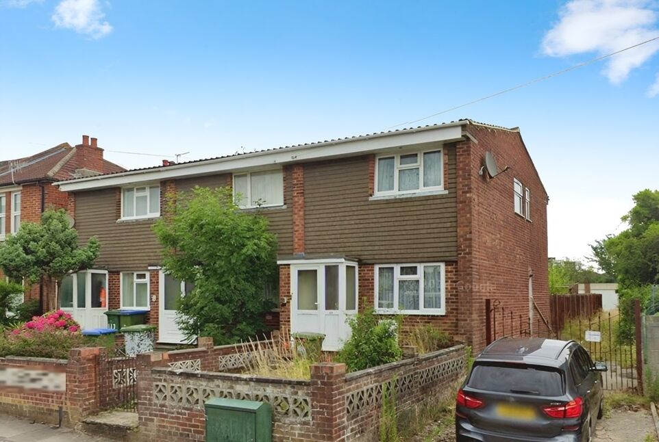 Main image of 3 bedroom  Property to rent, Warren Avenue, Southampton, SO16